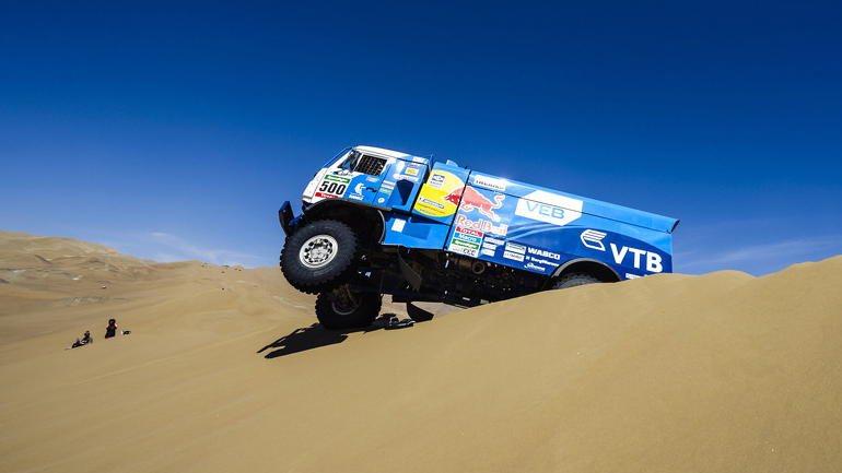 Φορτηγό πάτησε θεατή στο Ράλι Ντακάρ!